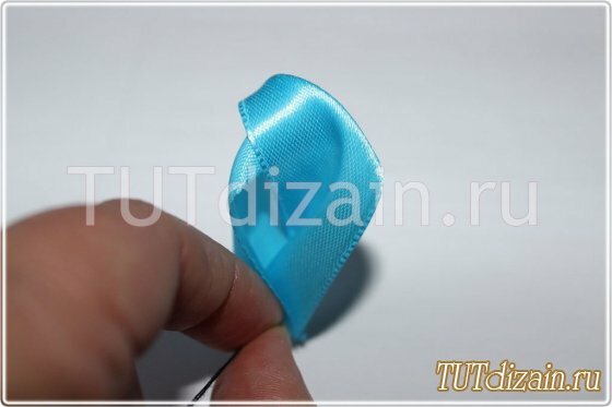 Бант из ленты к 1 сентября своими руками Бант из ленты к 1 сентября своими руками